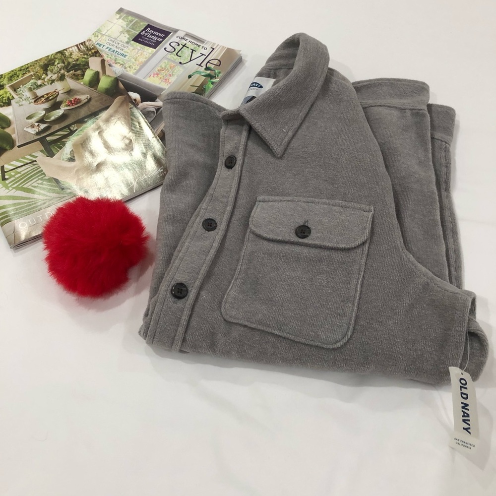 Old navy sweater